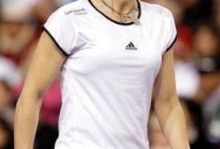 爱游戏注册送彩金 - 阿扎伦卡在德国队比赛中势不可挡，赛况扑朔迷离引发热议！